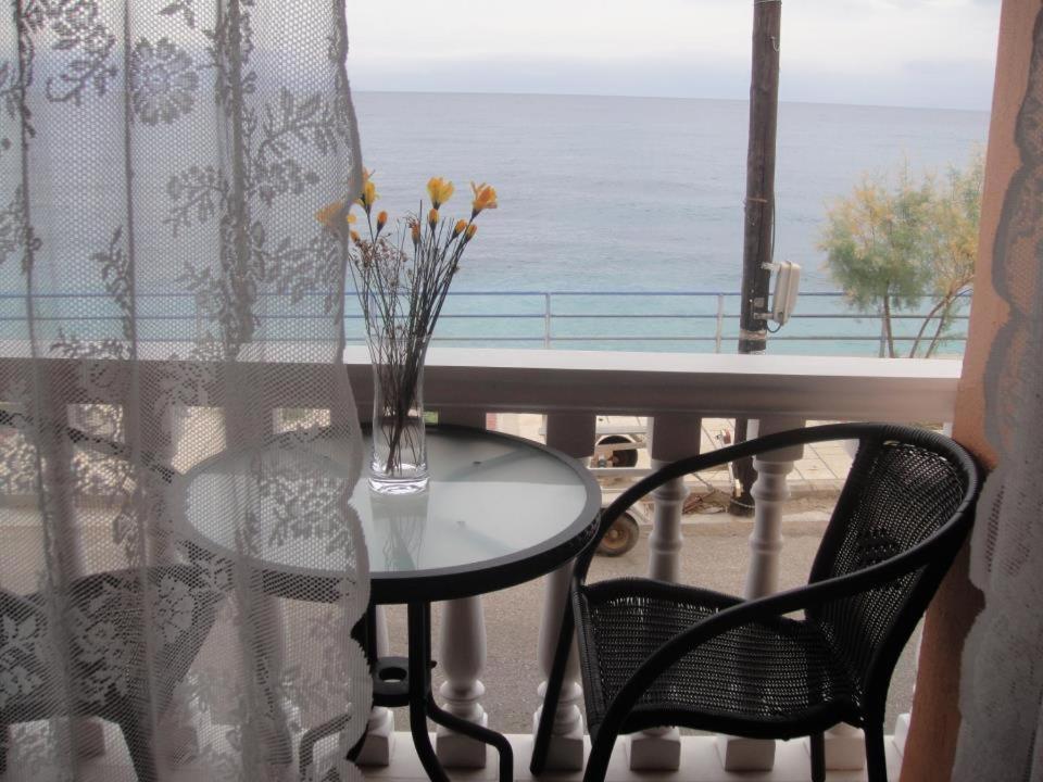 Antonios Rooms Akrata Room photo